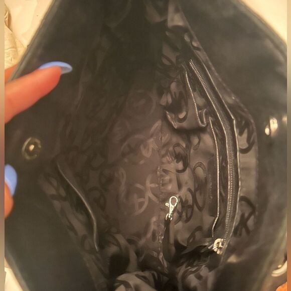 Michael Kors Quilted Hamilton Bag - Picture 7 of 11